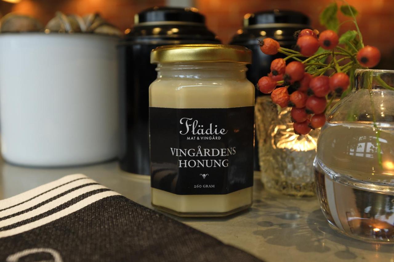 Flaedie Mat & Vingard Ngoại thất bức ảnh